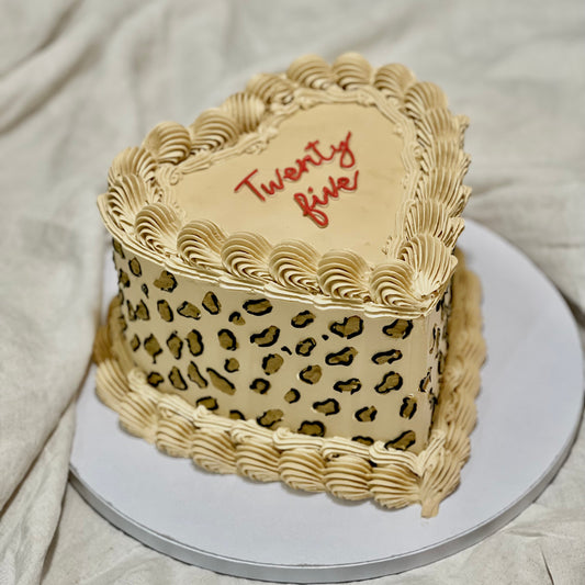 Tarta Corazón animal print