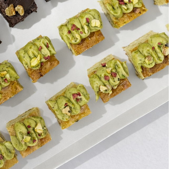Mini blondies de pistacho